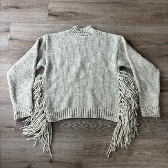 Zara Fringe Detail Sweater - Picture 2 of 6